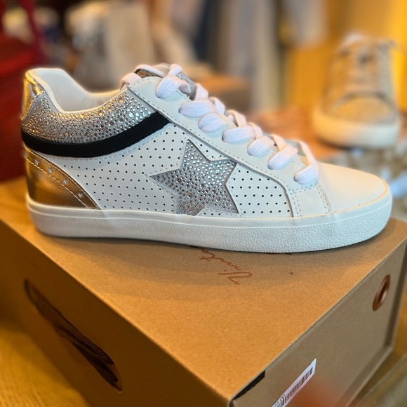 BOUNCE - WHITE SILVER RHINESTONE - Picture 3 of 5